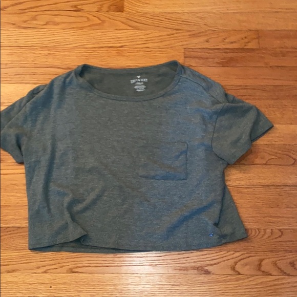 Crop top - Picture 1 of 1